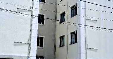 Apartamento com 2 Quartos e 1 Vaga em São Gonçalo