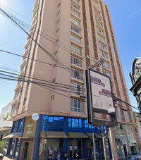 Apartamento com 2 quartos, 1 banheiro e 81,01 m² útil