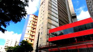 Apartamento 3 quartos, 1 banheiro, 1 vaga, 66,68m² construídos, desocupado