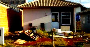 Casa com 2 Quartos em Arapongas/PR