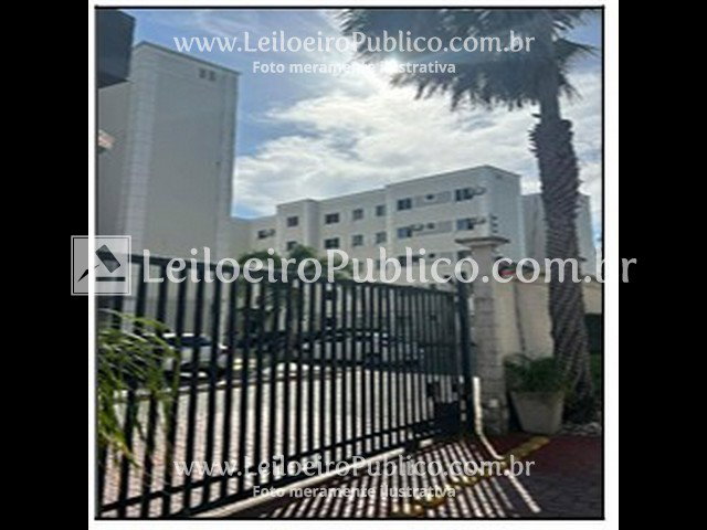 Apartamento com 1 vaga de garagem em condomínio clube