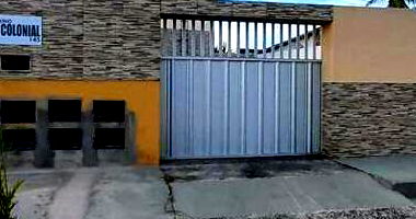 Casa em condomínio com 2 quartos e varanda em Olho Dagua