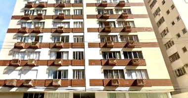 Apartamento tipo A com 3 quartos, 136m² privativos, 1º andar, desocupado