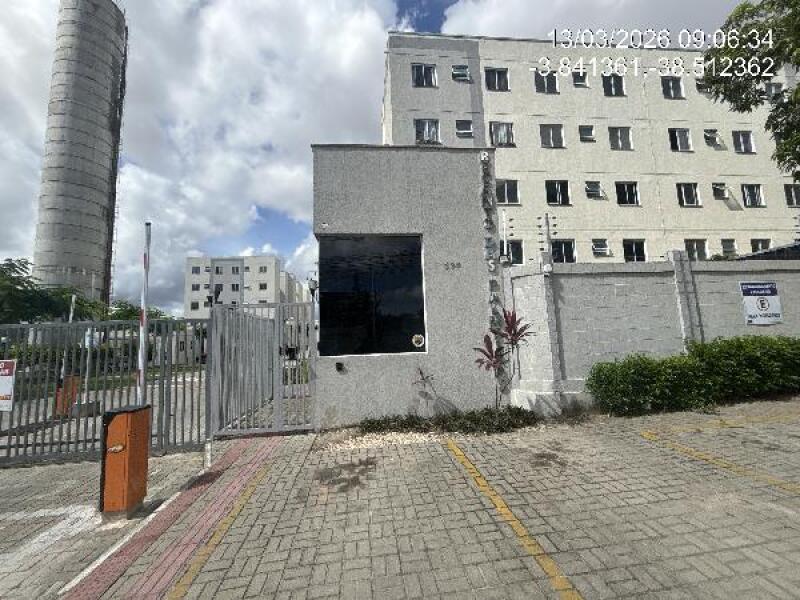 Apartamento com 2 Quartos e 1 Banheiro em Fortaleza