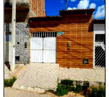 Casa com 63.8m² construída, 110m² terreno, 1 banheiro, 2 quartos