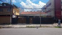 Casa padrão 5 quartos 5 banheiros 161m² ocupada com garagem
