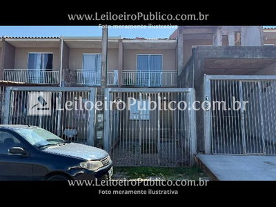 Casa com 2 Quartos e 1 Vaga em Contenda
