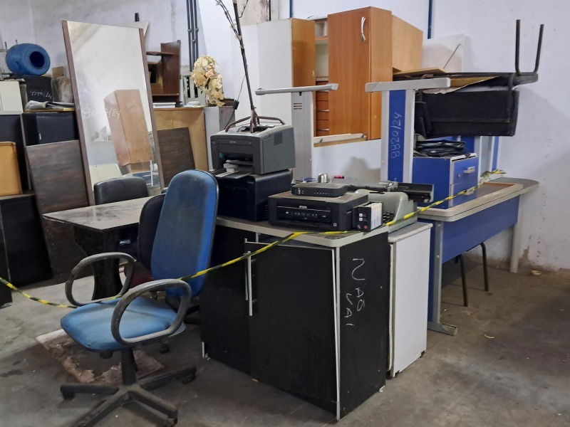 Lote de Materiais Diversos com Exposição no Rio de Janeiro