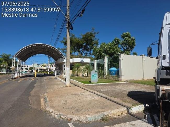 Casa com 2 quartos, 2 banheiros, 2 vagas e 75,61m² privativos