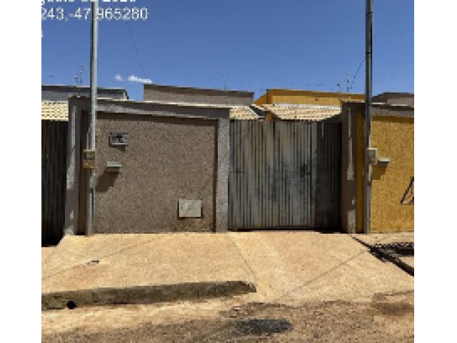 Casa com 2 quartos em Luziânia/GO