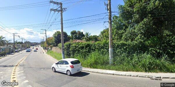Casa com 2 quartos, sala, cozinha, banheiro e 1 vaga de garagem