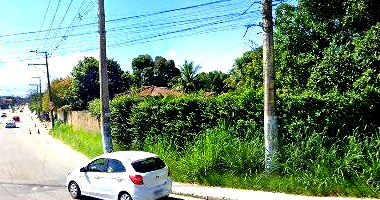 Casa com 2 quartos, sala, cozinha, banheiro e 1 vaga de garagem