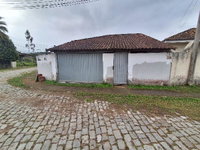 Casa com 2 quartos, 1 banheiro, 1 vaga, 70m² construída, desocupada