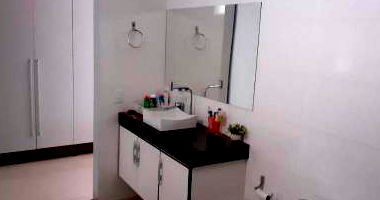 Apartamento com 421m² de área construída