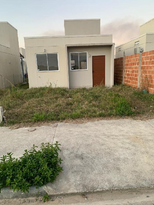 Casa com 2 Quartos em Campos dos Goytacazes/RJ