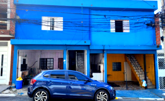Edificações com 6 unidades domiciliares, 3 banheiros, 578m² construídos, desocupado