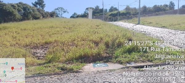 Terreno amplo de 258m² com matrícula regularizada
