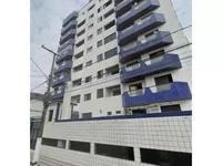 Apartamento Cobertura com 2 Vagas em Leilão