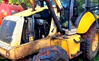 Retroescavadeira Randon montada em Santa Rosa/RS