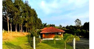 Imóvel Urbano com Terreno Amplo em Lages/SC