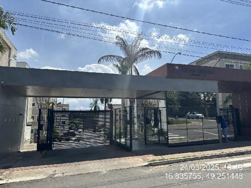 Apartamento com 2 quartos, 1 vaga de garagem em Aparecida de Goiânia