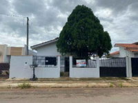Casa padrão ocupada 150m² em Barão Melgaço I - Leilão Santander
