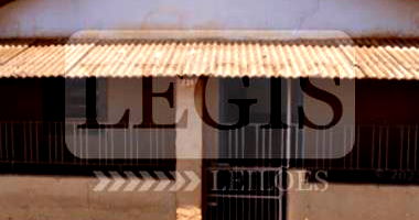 Residência com 300m² de Terreno e 115,68m² Construída