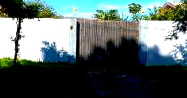 Casa com 2 quartos, 2 banheiros e 141.82 m², ocupada