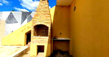 Galpão desocupado com 500 m² de área construída e terreno