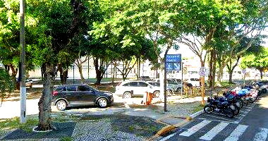 Terreno com 163 m² em Chácara Cornélia