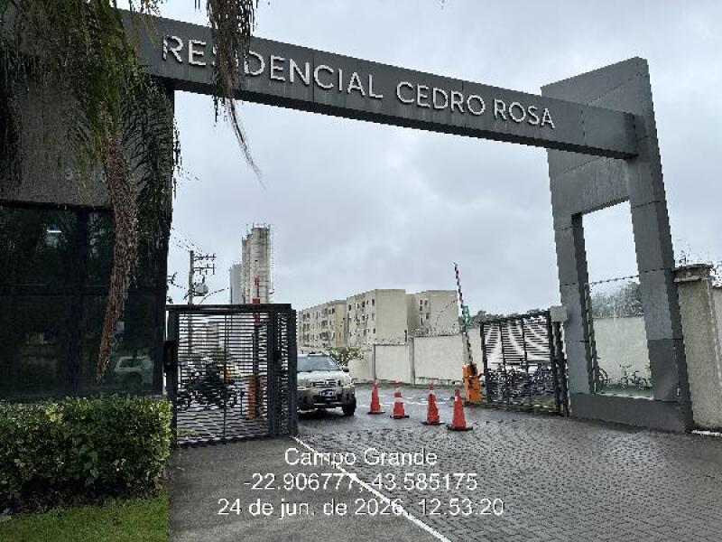 Apartamento com 2 Quartos e 77,84m² em Condomínio