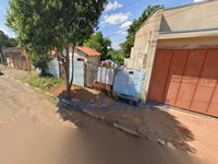 Casa com 3 quartos e banheiro em Passos/MG