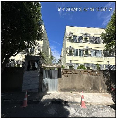 Apartamento 3 Quartos com 89,42 m² em Leilão