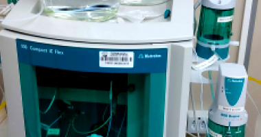 Cromatógrafo de Íons Compacto em Perfeito Estado