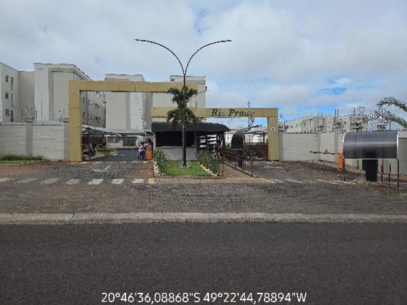 Apartamento com 2 quartos, 1 vaga, 39,3m² -