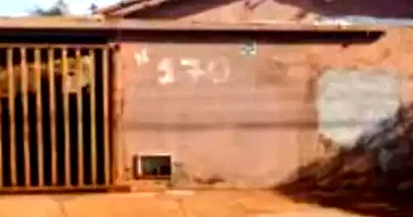 Casa em Leilão com 72m² Construída e Terreno de 250m²