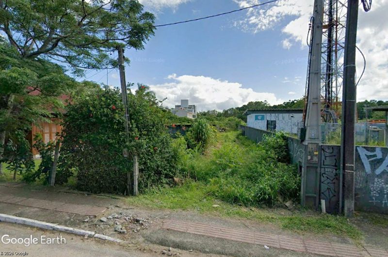 Direitos possessórios sobre terreno urbano no Campeche - Florianópolis