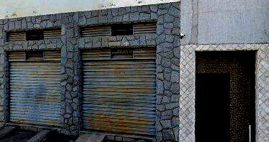 Prédio com 3 apartamentos, 3 banheiros, 6 quartos, garagem, terreno 360m²
