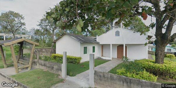 Casa com 3 quartos e terreno em Anchieta