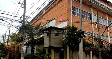 Prédio Comercial com Terreno em Vigário Geral - Rio de Janeiro