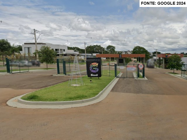 Unidade Autônoma com 360,52m², 2 quartos, 2 banheiros, desocupada