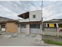Casa com 286m² construídos, ocupada, em Araçás - Vila Velha/ES