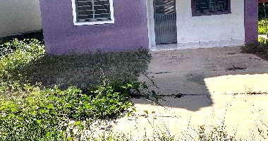 Casa em Altos/PI com 265,93m² de terreno