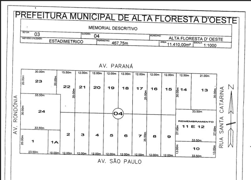 Terreno Urbano com Casa de Madeira no Centro