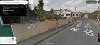 Casa com 2 quartos, sala, cozinha e banheiro, precisa de reparos