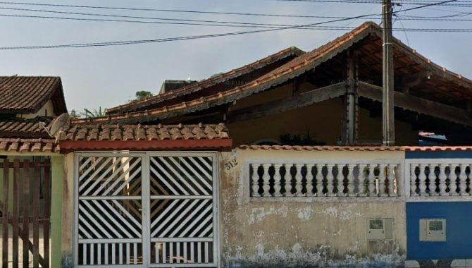 Casa com 2 quartos e 2 banheiros, 88 m², ocupada
