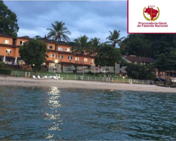 Excelente apartamento Duplex com Vaga na Marina