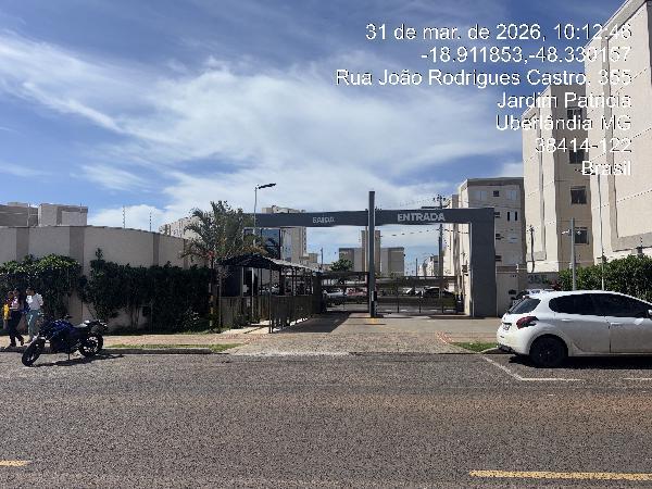Apartamento com 2 quartos em Uberlândia/MG
