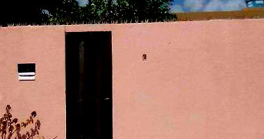 Casa aconchegante com 3 quartos, 2 banheiros e 145 m² construída, ocupada