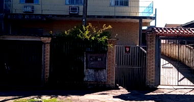 Casa com terreno de 363m² em Canoas/RS